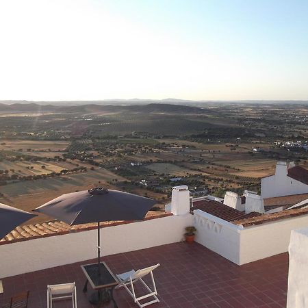 Affittacamere Dom Nuno - Turismo De Habitacao Monsaraz Esterno foto