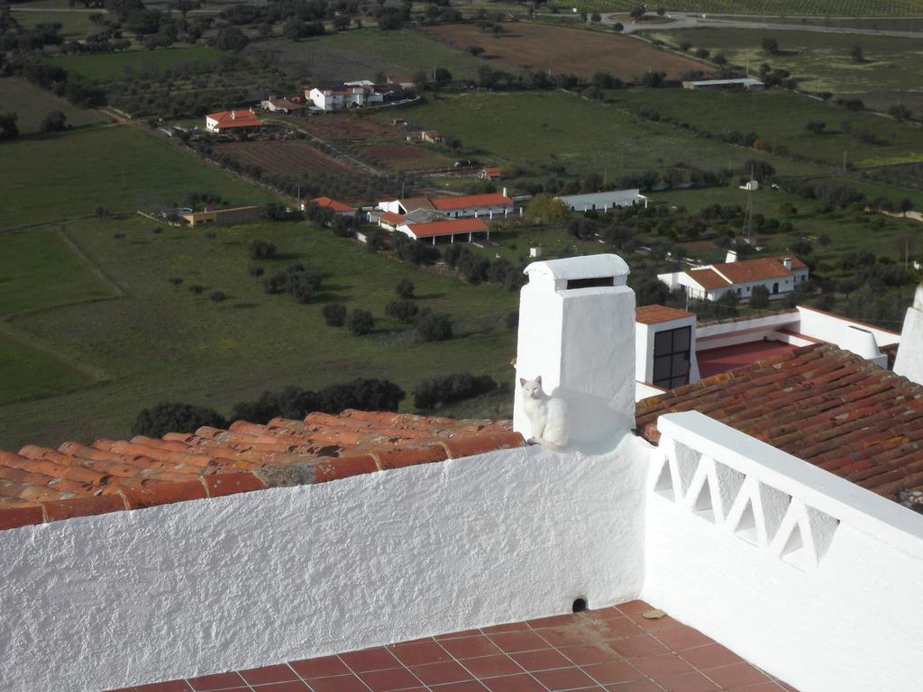 Affittacamere Dom Nuno - Turismo De Habitacao Monsaraz Esterno foto