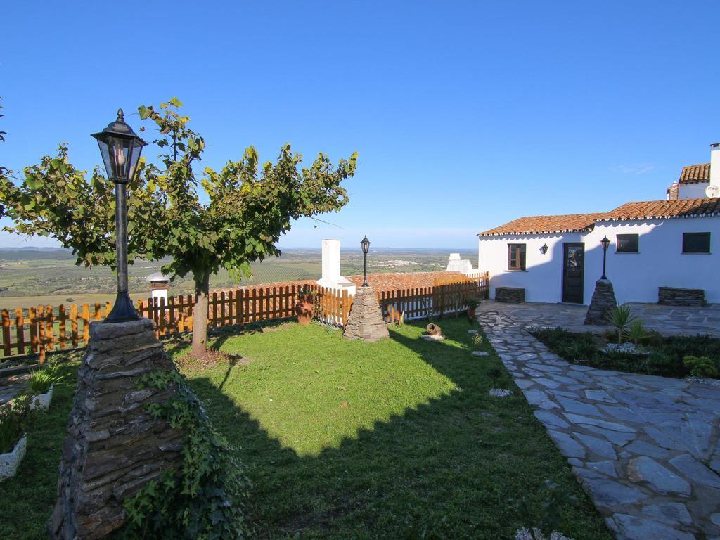 Affittacamere Dom Nuno - Turismo De Habitacao Monsaraz Esterno foto